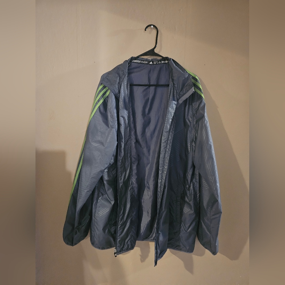 Adidas Seattle Sounders Men's Windbreaker in Gray with Green Stripes - Picture 2 of 6